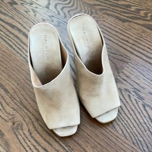 NEW without box Halston Heritage Mules Size 6